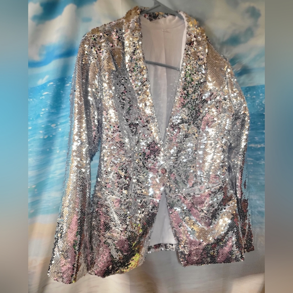 SILVER SEQUIN SIZE MEDIUM WOMENS BLAZER
